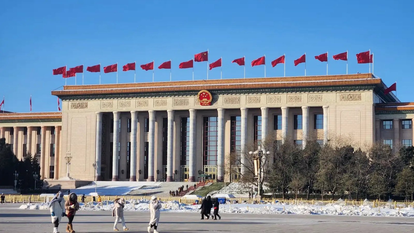 中国距离“人人平等”还有多远？从宪法承诺到现实权利的制度差距
