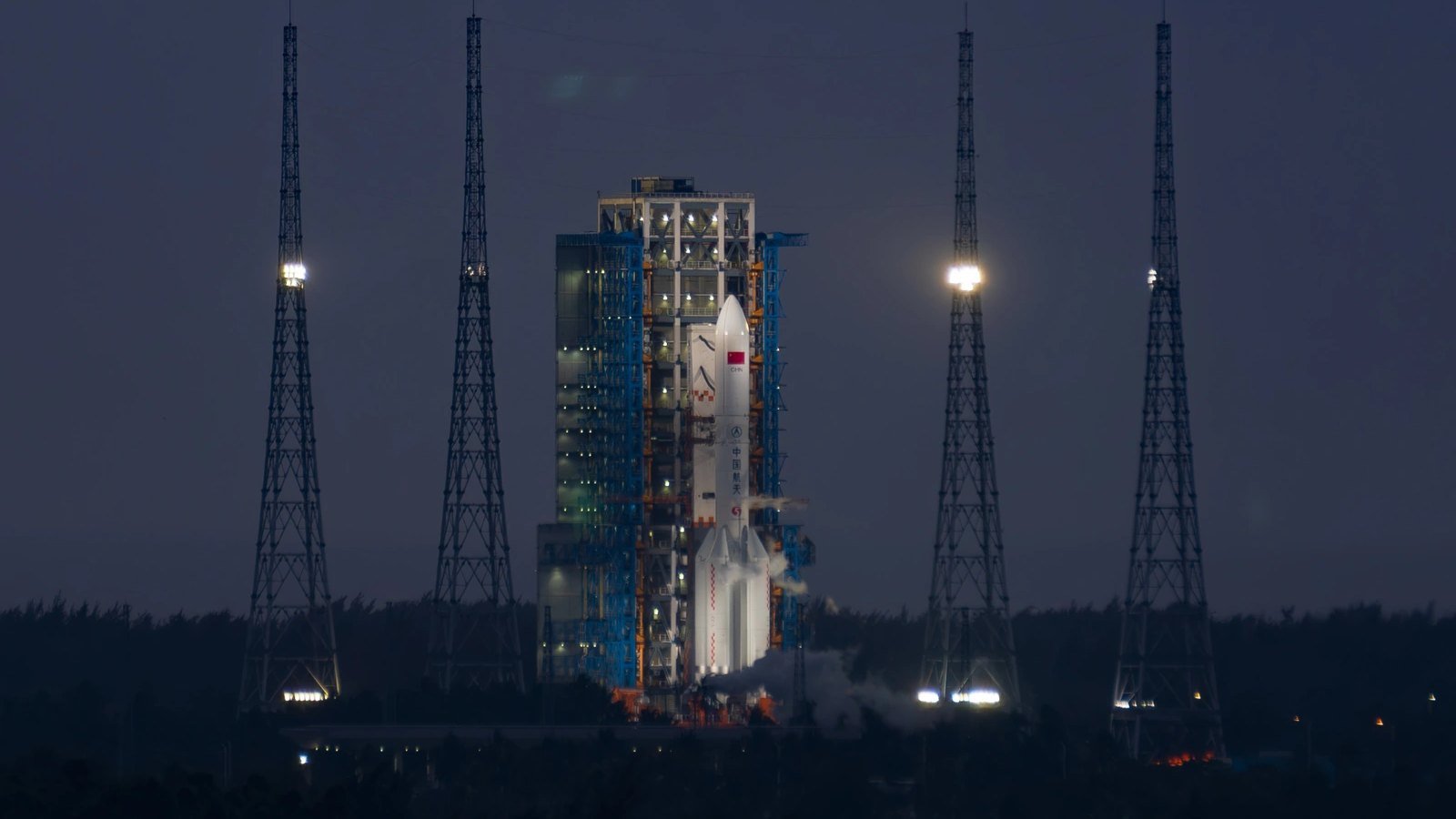 中国卫星组网加速:重复使用火箭正在补上持续补网能力