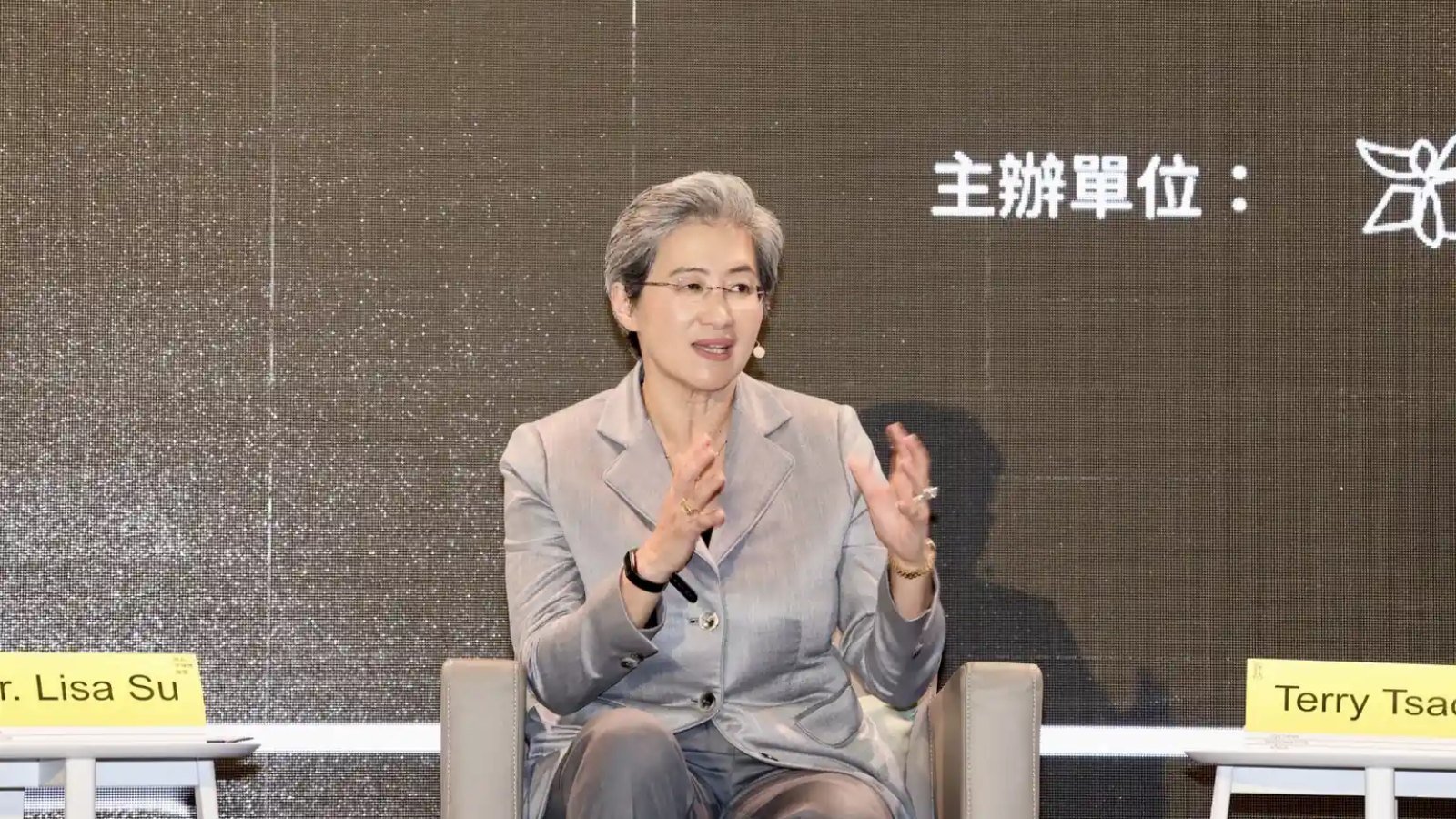 谁是美国最成功的华人?黄仁勋、苏姿丰与袁征三条不同路径