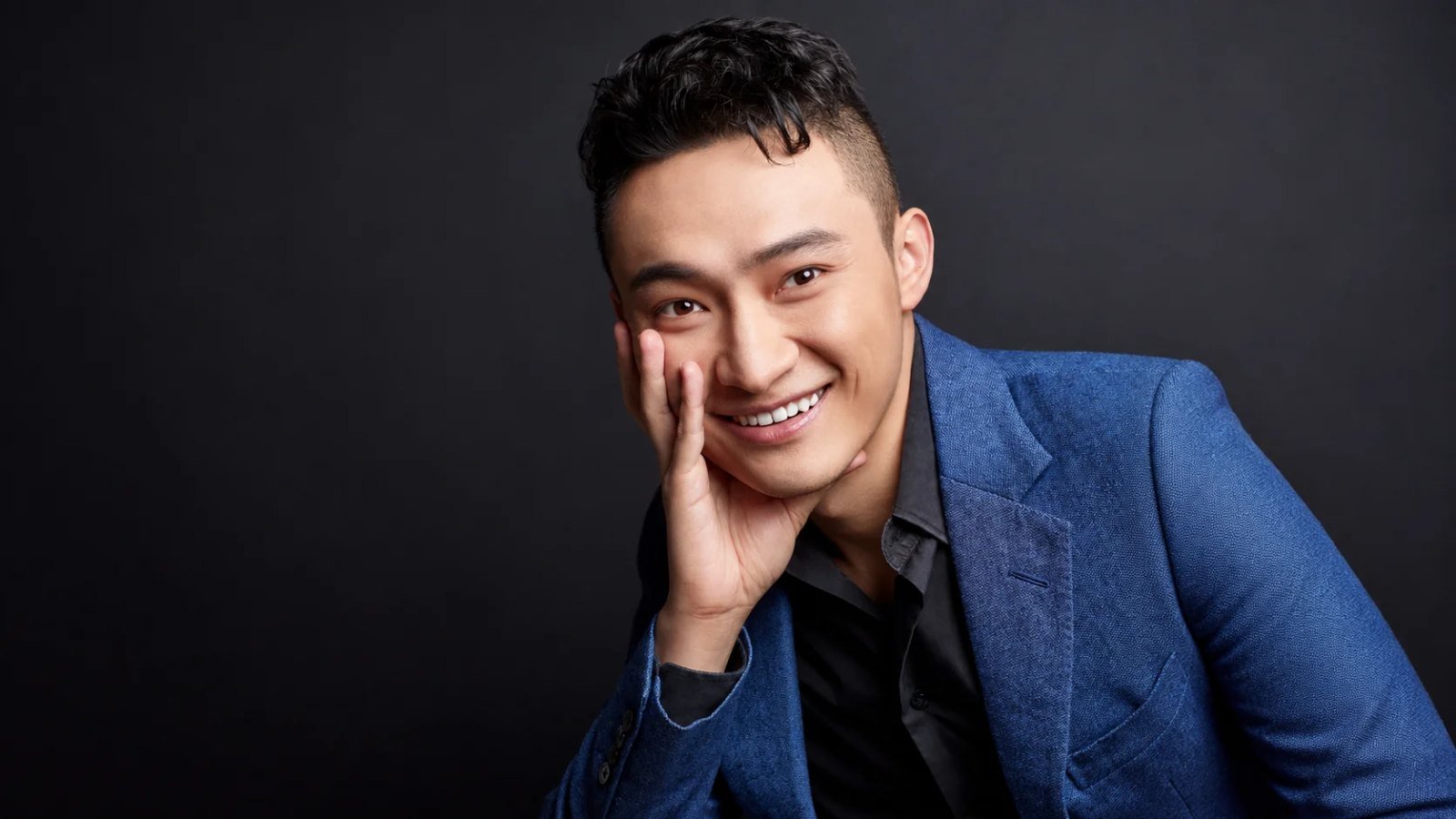 孙宇晨财富估值约85亿美元，与特朗普家族关联加密项目诉讼持续