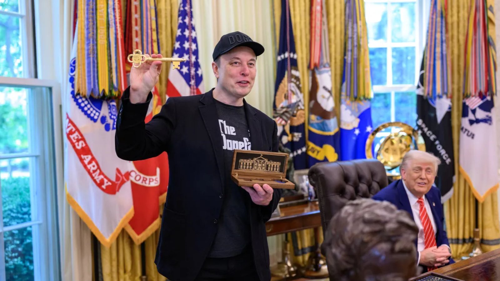 SpaceX上市计划引发市场热议：散户投资者在机会与风险之间权衡