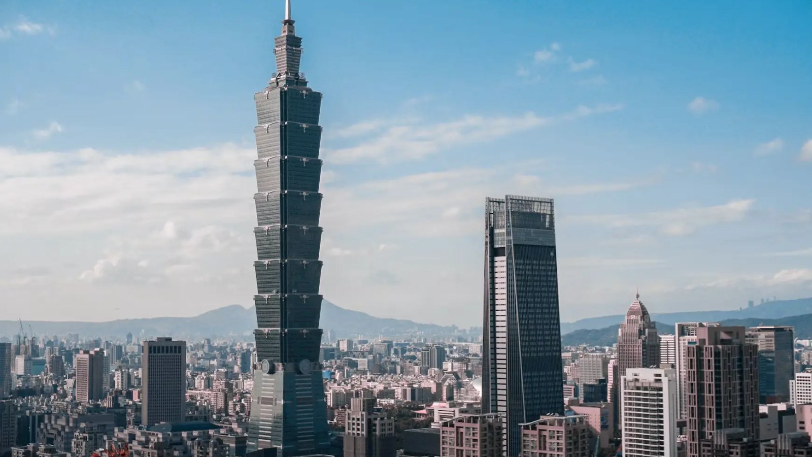 假设台海在2026年迎来和平政治转折：亚太安全与全球产业链将面临何种重排