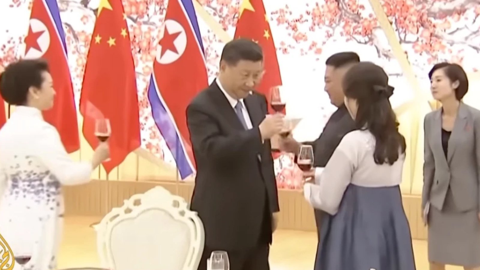 习近平时隔七年再访平壤,中朝关系升温背后的战略再平衡