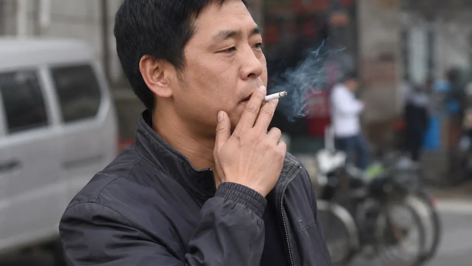 中国烟草产业再受关注:财政贡献背后的公共健康账本